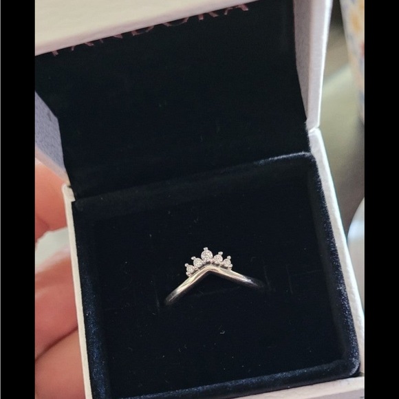 Pandora Tiara Wishbone size 6 - Picture 6 of 6